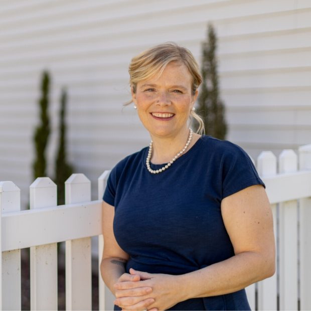 Karen Robins Carnegie